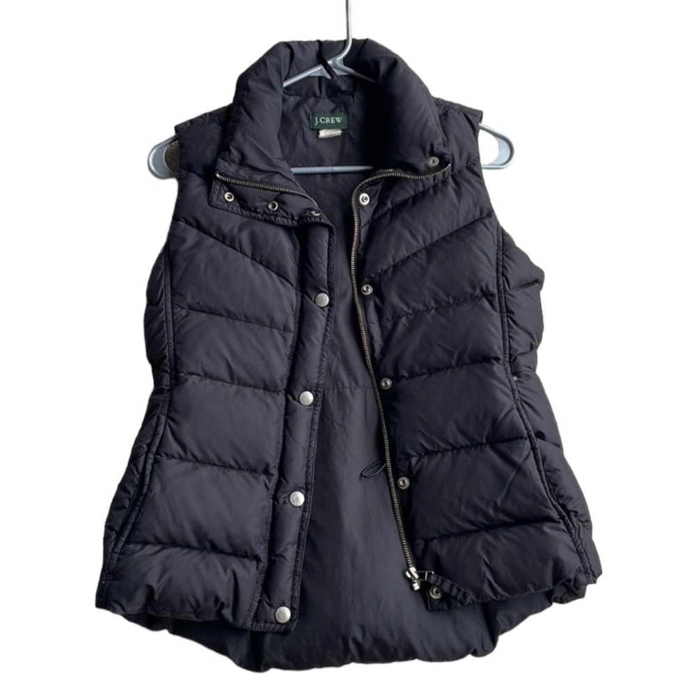 J.Crew down puffer vest in black / darkest dray with faux Sherpa lining Size S